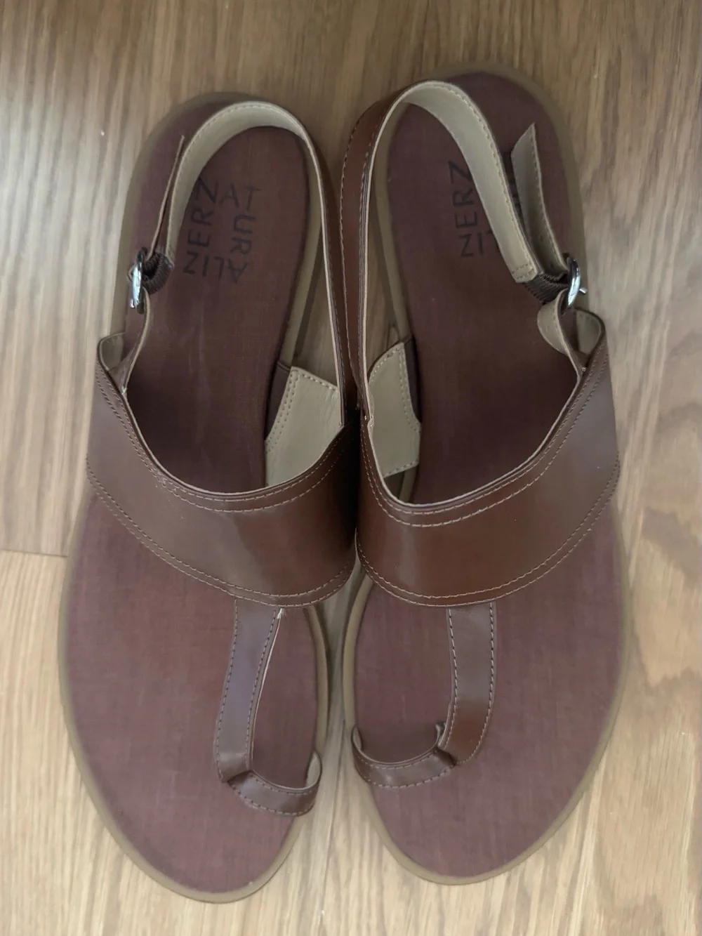 Naturalizer Brown Leather T Strap Sandals